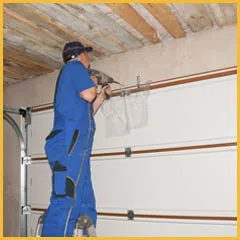 Community Garage Door Service Philadelphia, PA 215-853-3388 - side-garage-door-repair-10-48m